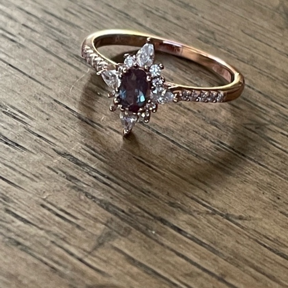 Alexandrite and Zircon Rose Gold Ring - Picture 11 of 15